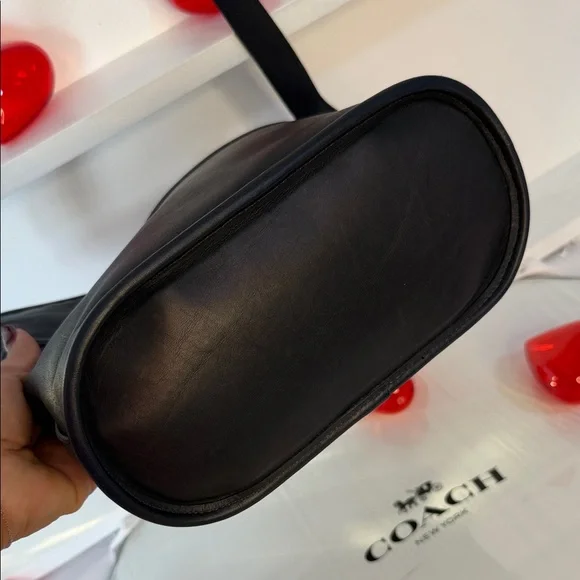 Coach Vintage 4153 Black Leather Messenger Bag❤️❤️❤️🎀 - Picture 5 of 15